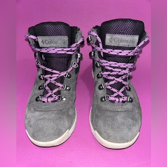 Columbia newton ridge waterproof hiking boot women size 6 - Picture 2 of 8